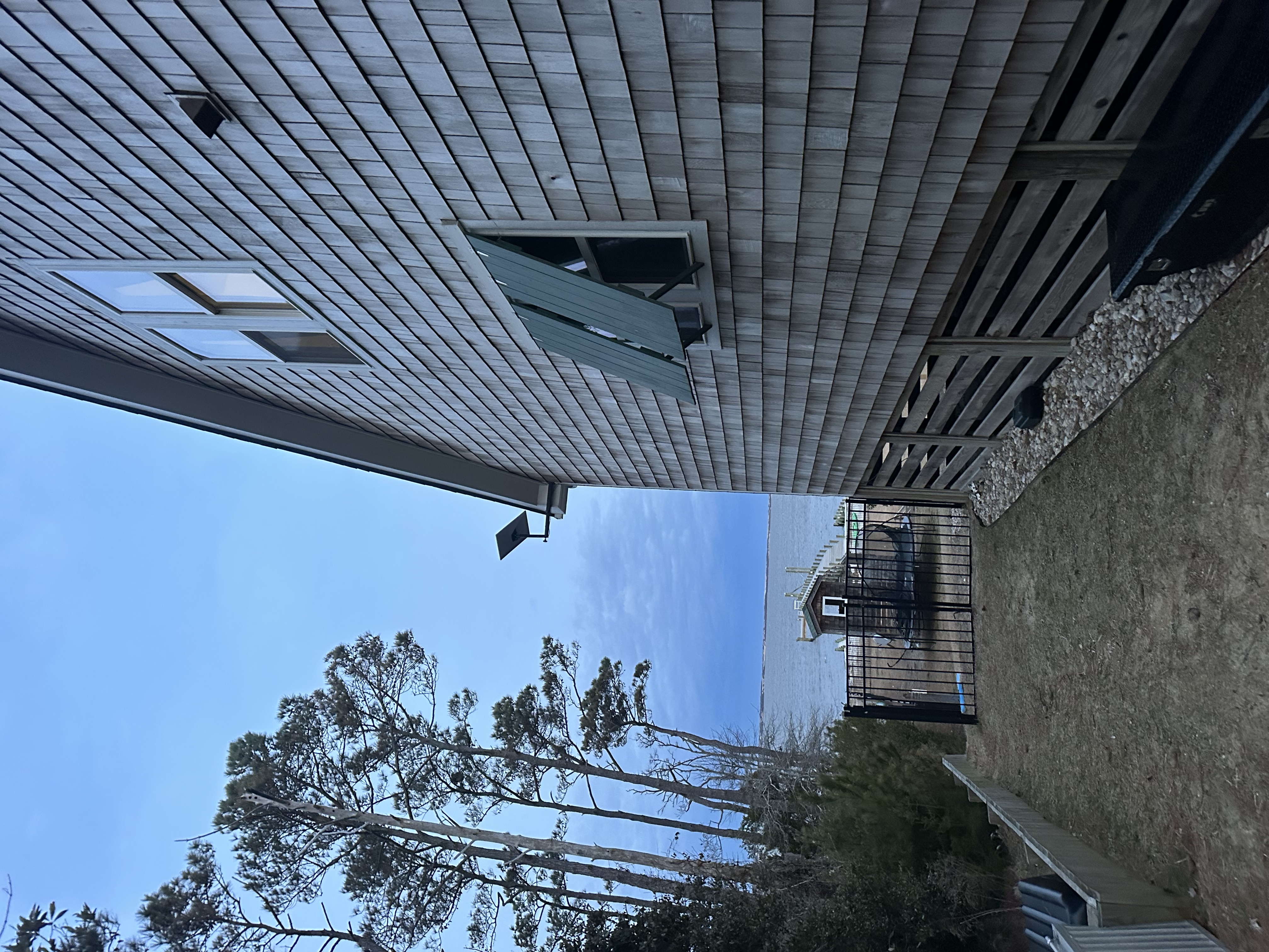 satellite gable mount on cedar shake soundside home â OBXtec waterfront installation